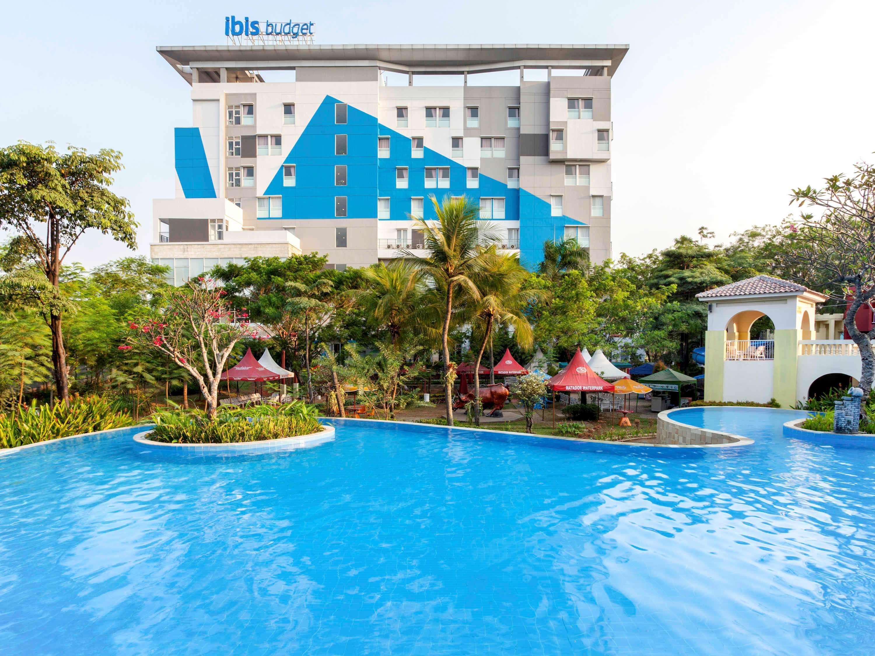 Ibis Budget Cikarang Festival Μπεκάσι Εξωτερικό φωτογραφία