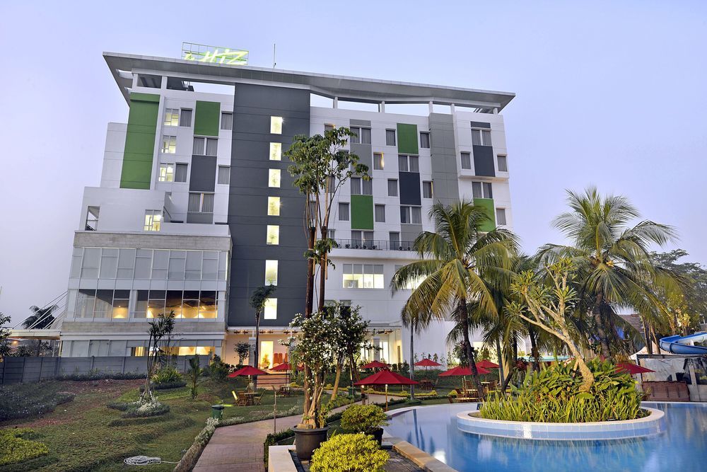 Ibis Budget Cikarang Festival Μπεκάσι Εξωτερικό φωτογραφία