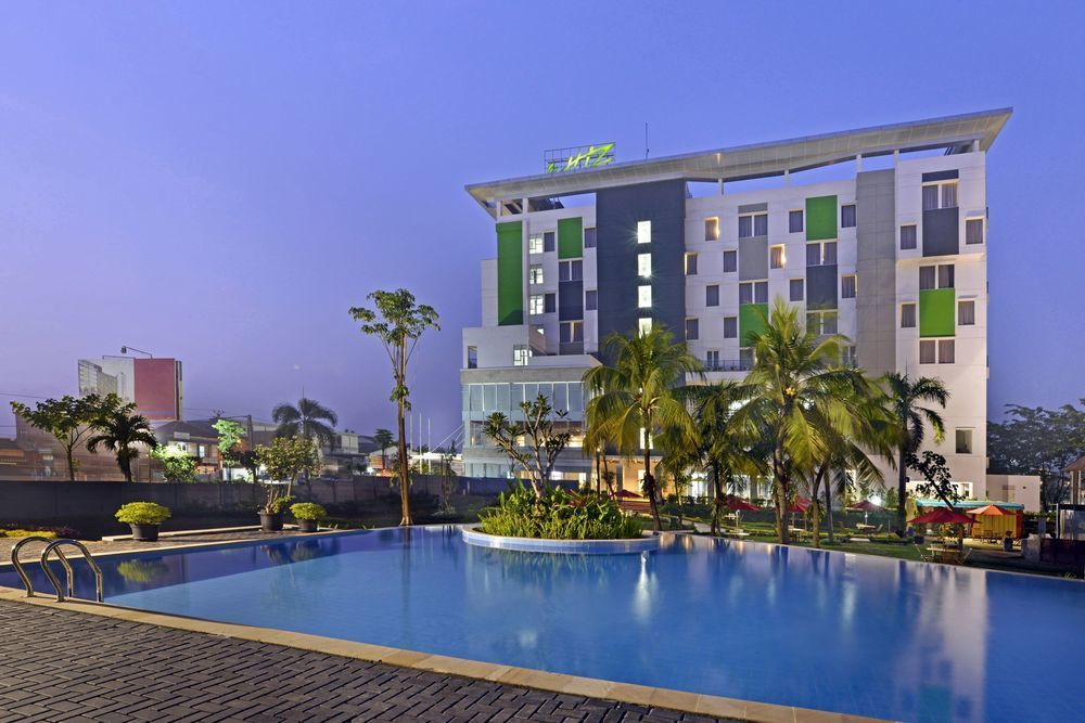 Ibis Budget Cikarang Festival Μπεκάσι Εξωτερικό φωτογραφία