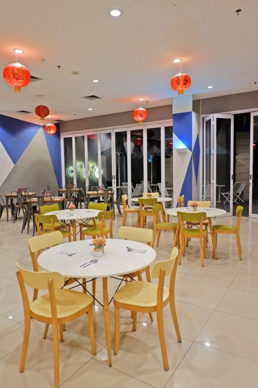 Ibis Budget Cikarang Festival Μπεκάσι Εξωτερικό φωτογραφία